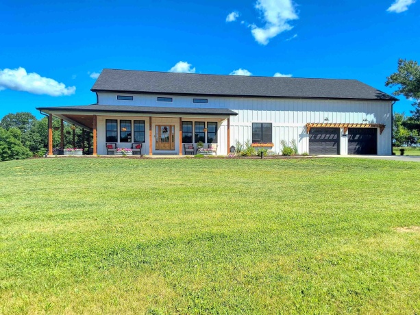 26-1 Lake Carroll, LAKE CARROLL, Illinois 61046, 3 Bedrooms Bedrooms, ,2 BathroomsBathrooms,House,For Sale,Lake Carroll,202603641