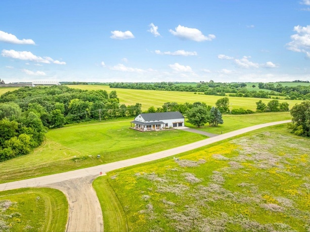26-1 Lake Carroll, LAKE CARROLL, Illinois 61046, 3 Bedrooms Bedrooms, ,2 BathroomsBathrooms,House,For Sale,Lake Carroll,202603641