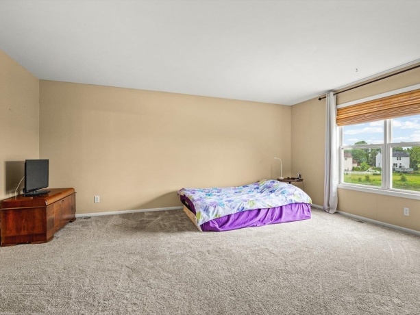 2625 Winfield, BELVIDERE, Illinois 61008, 5 Bedrooms Bedrooms, ,2 BathroomsBathrooms,House,For Sale,Winfield,202603642