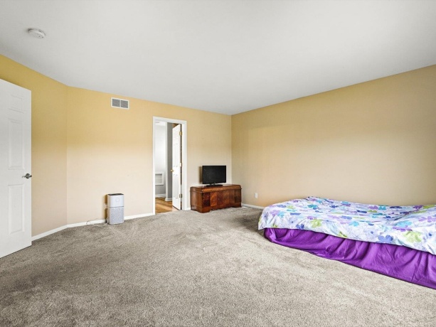 2625 Winfield, BELVIDERE, Illinois 61008, 5 Bedrooms Bedrooms, ,2 BathroomsBathrooms,House,For Sale,Winfield,202603642