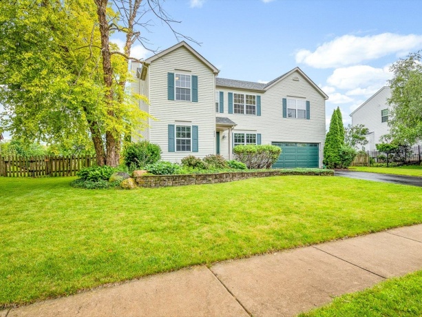 2625 Winfield, BELVIDERE, Illinois 61008, 5 Bedrooms Bedrooms, ,2 BathroomsBathrooms,House,For Sale,Winfield,202603642
