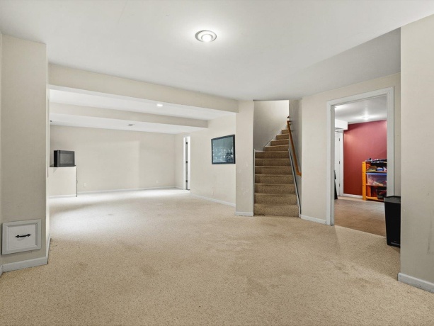 2625 Winfield, BELVIDERE, Illinois 61008, 5 Bedrooms Bedrooms, ,2 BathroomsBathrooms,House,For Sale,Winfield,202603642