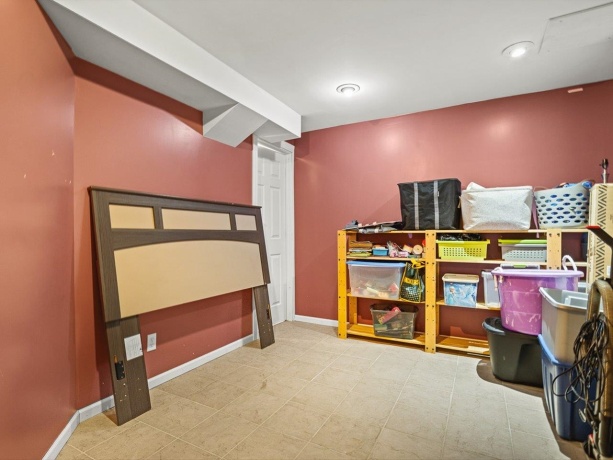 2625 Winfield, BELVIDERE, Illinois 61008, 5 Bedrooms Bedrooms, ,2 BathroomsBathrooms,House,For Sale,Winfield,202603642