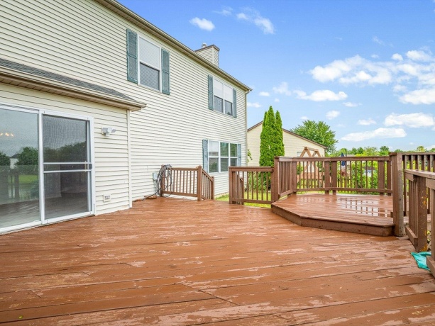2625 Winfield, BELVIDERE, Illinois 61008, 5 Bedrooms Bedrooms, ,2 BathroomsBathrooms,House,For Sale,Winfield,202603642