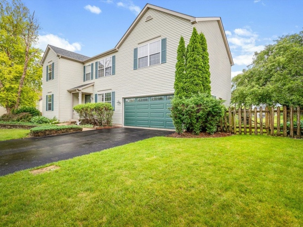 2625 Winfield, BELVIDERE, Illinois 61008, 5 Bedrooms Bedrooms, ,2 BathroomsBathrooms,House,For Sale,Winfield,202603642