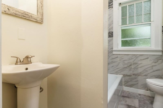 1818 2ND, ROCKFORD, Illinois 61104, 3 Bedrooms Bedrooms, ,1 BathroomBathrooms,House,For Sale,2ND,202603643