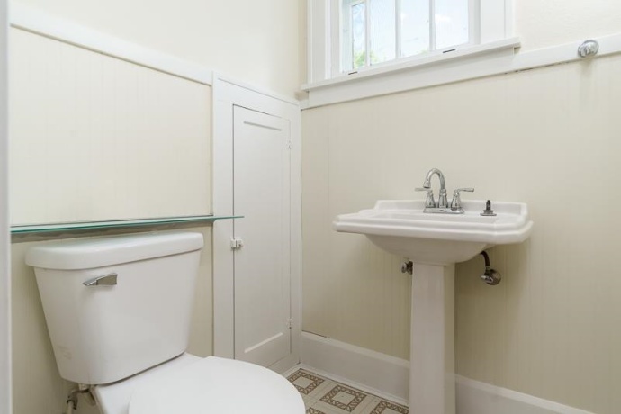 1818 2ND, ROCKFORD, Illinois 61104, 3 Bedrooms Bedrooms, ,1 BathroomBathrooms,House,For Sale,2ND,202603643