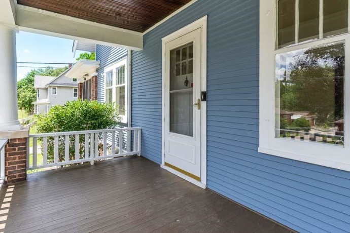 1818 2ND, ROCKFORD, Illinois 61104, 3 Bedrooms Bedrooms, ,1 BathroomBathrooms,House,For Sale,2ND,202603643
