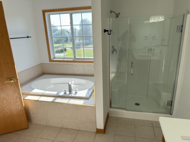 470 Prairie Knoll, POPLAR GROVE, Illinois 61065, 4 Bedrooms Bedrooms, ,2 BathroomsBathrooms,House,For Sale,Prairie Knoll,202603644