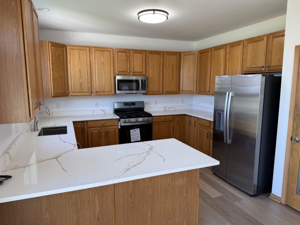 470 Prairie Knoll, POPLAR GROVE, Illinois 61065, 4 Bedrooms Bedrooms, ,2 BathroomsBathrooms,House,For Sale,Prairie Knoll,202603644