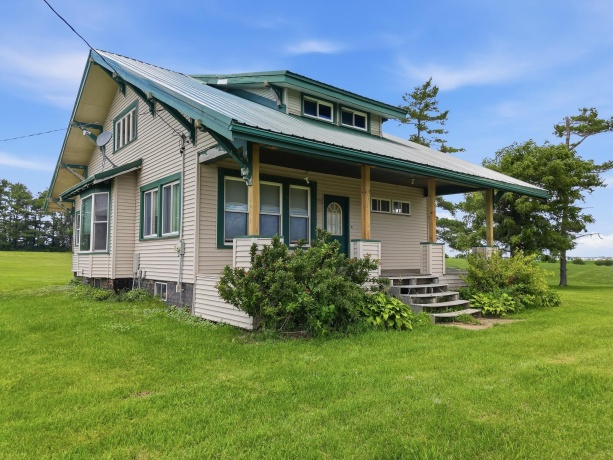 2283 2750, Kewanee, Illinois 61443, 4 Bedrooms Bedrooms, ,2 BathroomsBathrooms,House,For Sale,2750,202603645