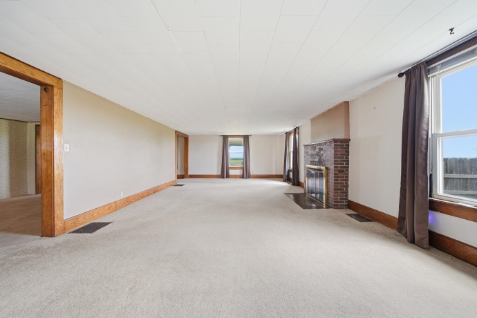 2283 2750, Kewanee, Illinois 61443, 4 Bedrooms Bedrooms, ,2 BathroomsBathrooms,House,For Sale,2750,202603645