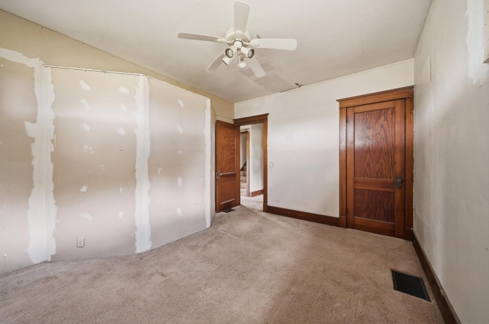 2283 2750, Kewanee, Illinois 61443, 4 Bedrooms Bedrooms, ,2 BathroomsBathrooms,House,For Sale,2750,202603645