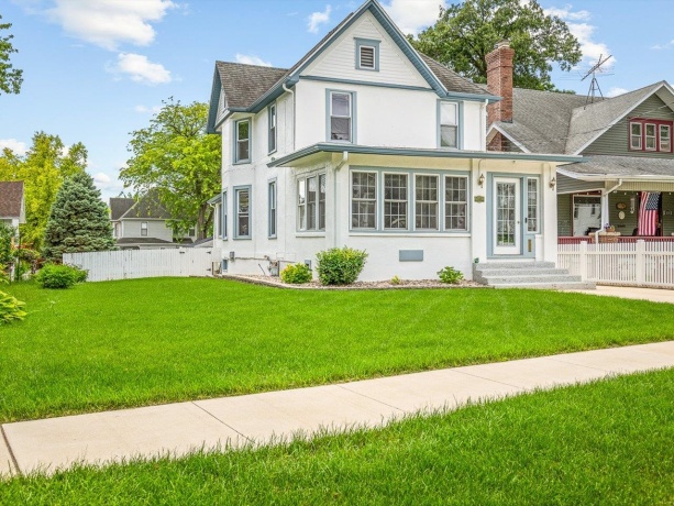 1239 Lincoln, FREEPORT, Illinois 61032, 3 Bedrooms Bedrooms, ,2 BathroomsBathrooms,House,For Sale,Lincoln,202603646
