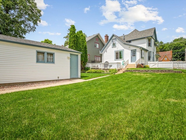 1239 Lincoln, FREEPORT, Illinois 61032, 3 Bedrooms Bedrooms, ,2 BathroomsBathrooms,House,For Sale,Lincoln,202603646
