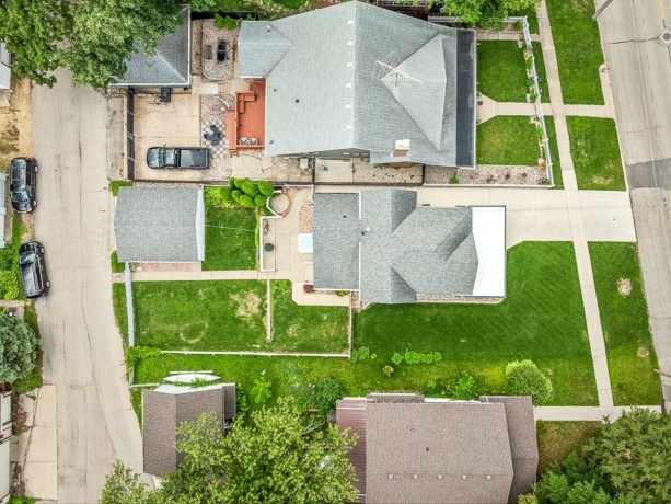 1239 Lincoln, FREEPORT, Illinois 61032, 3 Bedrooms Bedrooms, ,2 BathroomsBathrooms,House,For Sale,Lincoln,202603646