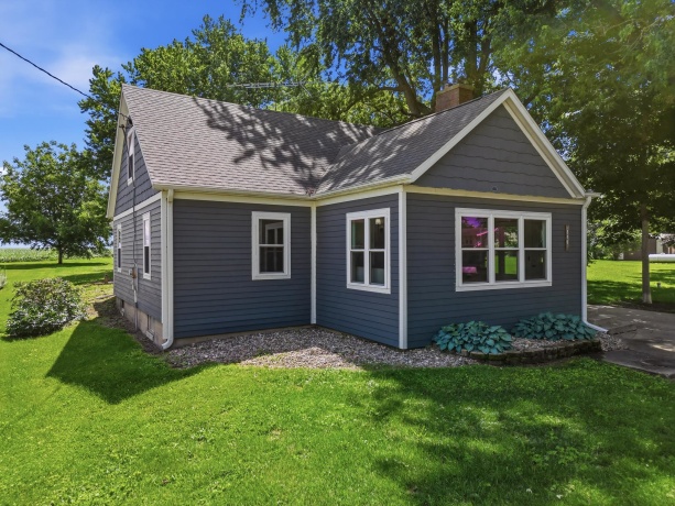 210 Main, COLETA, Illinois 61081, 4 Bedrooms Bedrooms, ,1 BathroomBathrooms,House,For Sale,Main,202603648