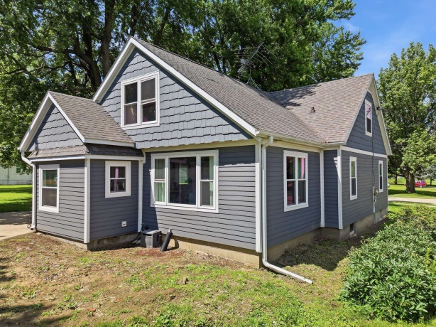 210 Main, COLETA, Illinois 61081, 4 Bedrooms Bedrooms, ,1 BathroomBathrooms,House,For Sale,Main,202603648