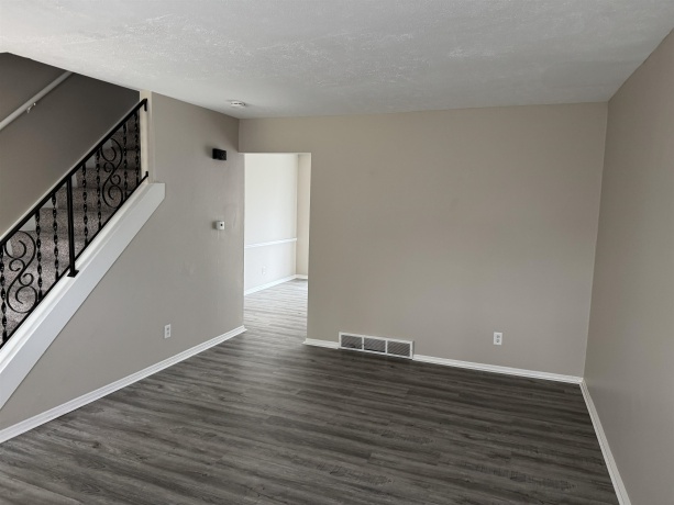 5430 Dale, LOVES PARK, Illinois 61111, ,5+ Units,For Sale,Dale,202603653