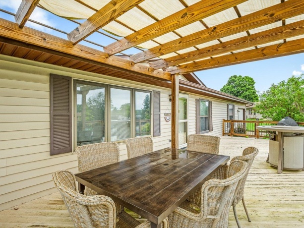 63 delbourne, LAKE SUMMERSET, Illinois 61019, 3 Bedrooms Bedrooms, ,2 BathroomsBathrooms,House,For Sale,delbourne,202603657