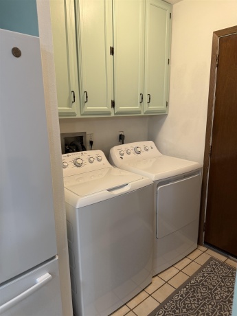 620 Woodbridge #2, FREEPORT, Illinois 61032, 2 Bedrooms Bedrooms, ,1 BathroomBathrooms,Condominium,For Sale,Woodbridge #2,202603658