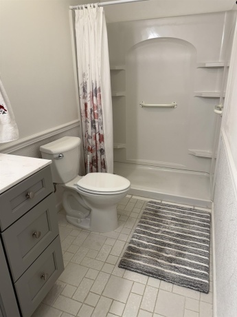 620 Woodbridge #2, FREEPORT, Illinois 61032, 2 Bedrooms Bedrooms, ,1 BathroomBathrooms,Condominium,For Sale,Woodbridge #2,202603658