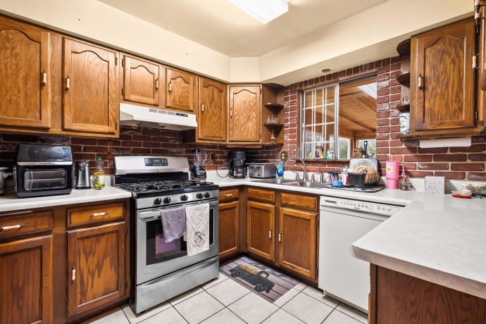 7625 Pulver, ROCKFORD, Illinois 61103, 2 Bedrooms Bedrooms, ,1 BathroomBathrooms,House,For Sale,Pulver,202603663