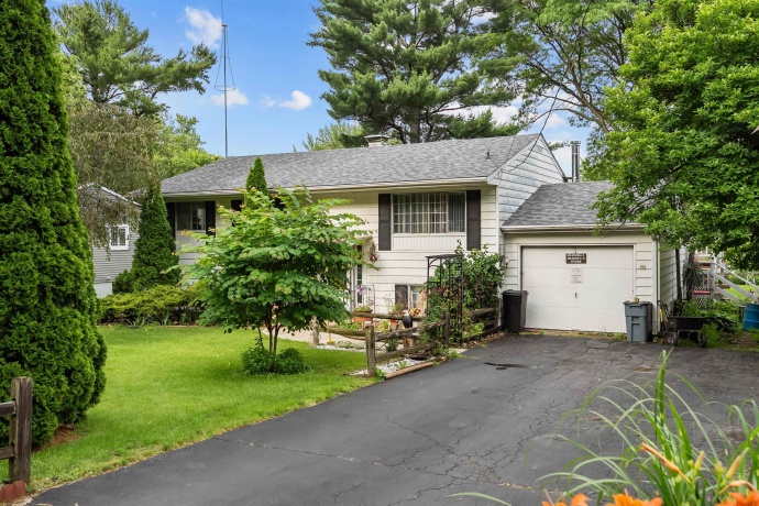 7625 Pulver, ROCKFORD, Illinois 61103, 2 Bedrooms Bedrooms, ,1 BathroomBathrooms,House,For Sale,Pulver,202603663
