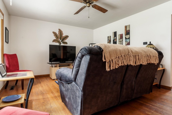 2703 19th, ROCKFORD, Illinois 61108, 2 Bedrooms Bedrooms, ,1 BathroomBathrooms,House,For Sale,19th,202603664