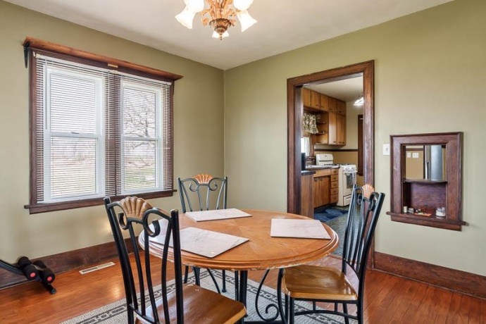 16905 State, PECATONICA, Illinois 61063, 3 Bedrooms Bedrooms, ,1 BathroomBathrooms,House,For Sale,State,202507697