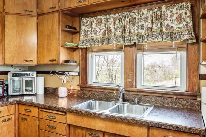 16905 State, PECATONICA, Illinois 61063, 3 Bedrooms Bedrooms, ,1 BathroomBathrooms,House,For Sale,State,202507697