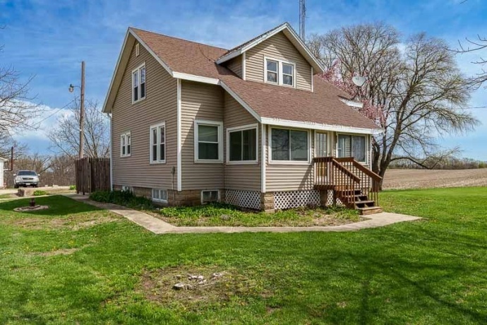 16905 State, PECATONICA, Illinois 61063, 3 Bedrooms Bedrooms, ,1 BathroomBathrooms,House,For Sale,State,202507697
