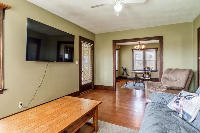 16905 State, PECATONICA, Illinois 61063, 3 Bedrooms Bedrooms, ,1 BathroomBathrooms,House,For Sale,State,202507697