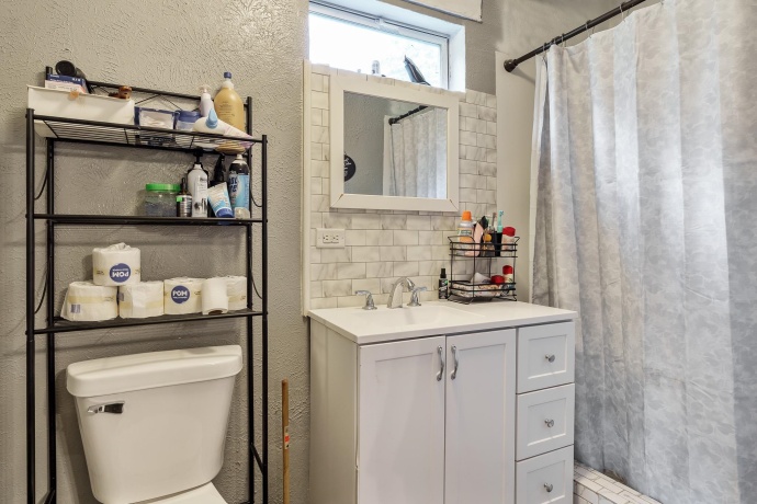 1121 Preston, ROCKFORD, Illinois 61102, 3 Bedrooms Bedrooms, ,1 BathroomBathrooms,House,For Sale,Preston,202603666