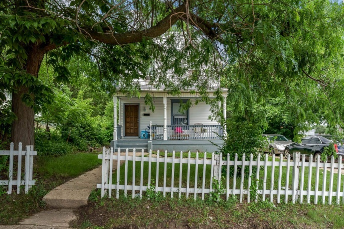 1121 Preston, ROCKFORD, Illinois 61102, 3 Bedrooms Bedrooms, ,1 BathroomBathrooms,House,For Sale,Preston,202603666