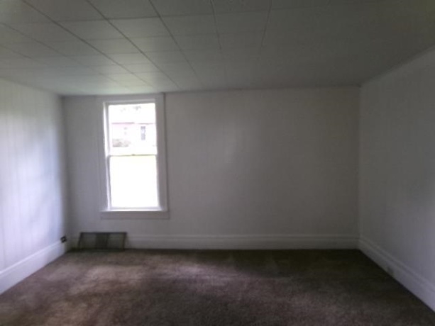 1801 Shawnee, FREEPORT, Illinois 61032, 3 Bedrooms Bedrooms, ,1 BathroomBathrooms,House,For Sale,Shawnee,202603668