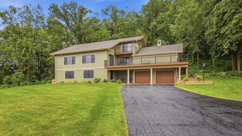 103 Cogan, GALENA, Illinois 61036, 3 Bedrooms Bedrooms, ,2 BathroomsBathrooms,House,For Sale,Cogan,202603669
