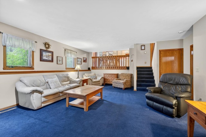 2802 ENGLISH, ROCKFORD, Illinois 61114, 4 Bedrooms Bedrooms, ,3 BathroomsBathrooms,House,For Sale,ENGLISH,202603495