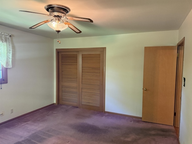 1894 Ridge, FREEPORT, Illinois 61032, 3 Bedrooms Bedrooms, ,1 BathroomBathrooms,House,For Sale,Ridge,202603670