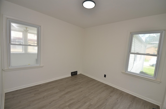 2020 Rockton, ROCKFORD, Illinois 61103, 3 Bedrooms Bedrooms, ,2 BathroomsBathrooms,House,For Sale,Rockton,202603671