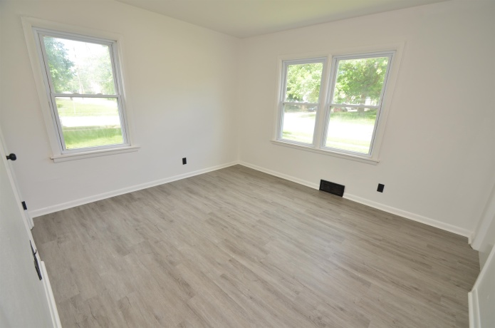 2020 Rockton, ROCKFORD, Illinois 61103, 3 Bedrooms Bedrooms, ,2 BathroomsBathrooms,House,For Sale,Rockton,202603671