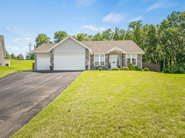 4348 Woodcliff, ROSCOE, Illinois 61073, 3 Bedrooms Bedrooms, ,2 BathroomsBathrooms,House,For Sale,Woodcliff,202603672