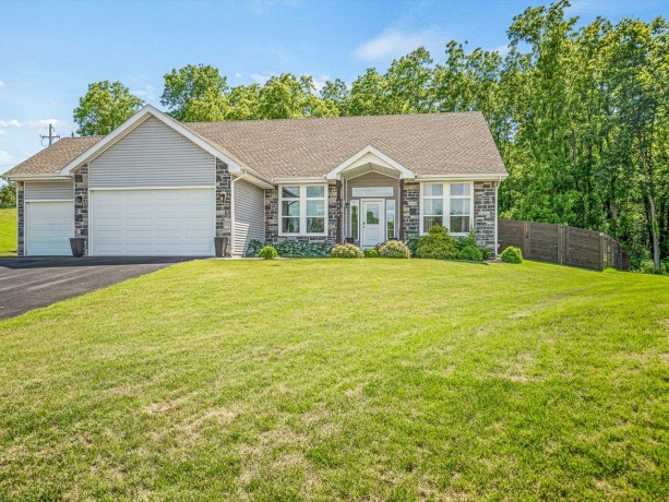 4348 Woodcliff, ROSCOE, Illinois 61073, 3 Bedrooms Bedrooms, ,2 BathroomsBathrooms,House,For Sale,Woodcliff,202603672