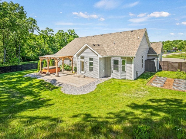 4348 Woodcliff, ROSCOE, Illinois 61073, 3 Bedrooms Bedrooms, ,2 BathroomsBathrooms,House,For Sale,Woodcliff,202603672
