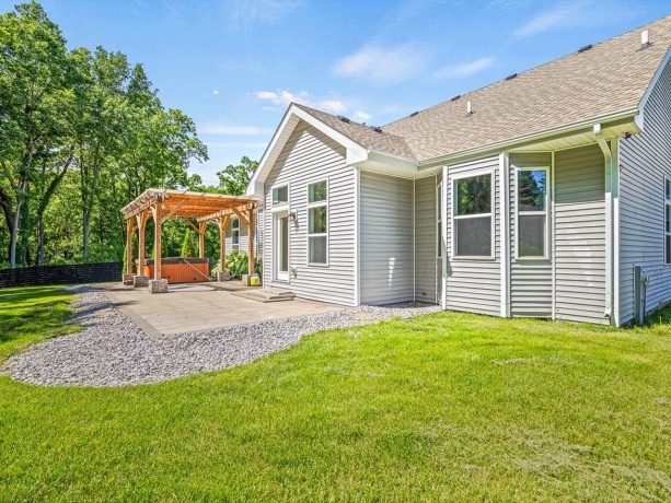 4348 Woodcliff, ROSCOE, Illinois 61073, 3 Bedrooms Bedrooms, ,2 BathroomsBathrooms,House,For Sale,Woodcliff,202603672
