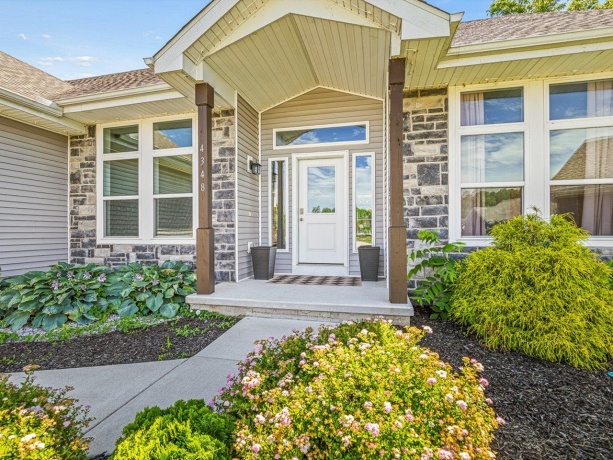 4348 Woodcliff, ROSCOE, Illinois 61073, 3 Bedrooms Bedrooms, ,2 BathroomsBathrooms,House,For Sale,Woodcliff,202603672
