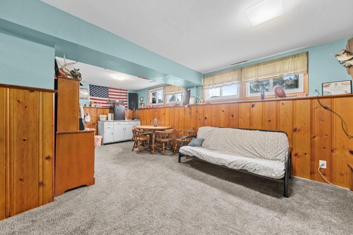 914 Crestview, BYRON, Illinois 61010, 4 Bedrooms Bedrooms, ,2 BathroomsBathrooms,House,For Sale,Crestview,202603673