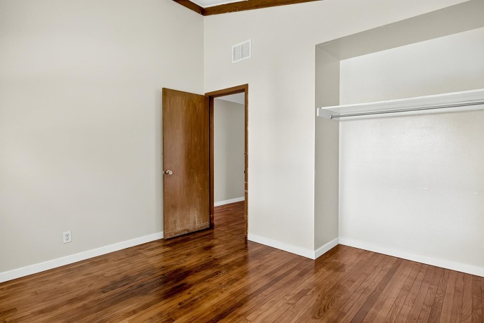 2 Hannah, MOUNT MORRIS, Illinois 61054, 2 Bedrooms Bedrooms, ,1 BathroomBathrooms,House,For Sale,Hannah,202603674