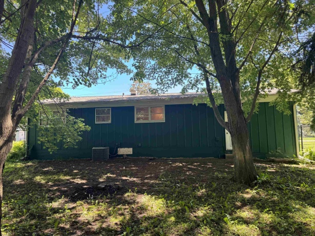 2 Hannah, MOUNT MORRIS, Illinois 61054, 2 Bedrooms Bedrooms, ,1 BathroomBathrooms,House,For Sale,Hannah,202603674