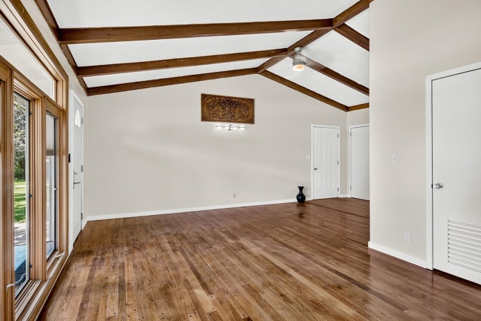 2 Hannah, MOUNT MORRIS, Illinois 61054, 2 Bedrooms Bedrooms, ,1 BathroomBathrooms,House,For Sale,Hannah,202603674